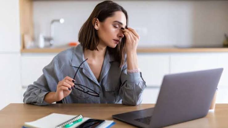 O Impacto das Dívidas na Sua Saúde Mental: Depressão, Insônia e Estresse