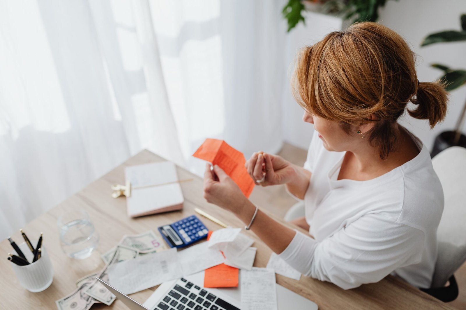 Finanças Pessoais para Mulheres: Como Organizar o Dinheiro e Conquistar Independência Financeira